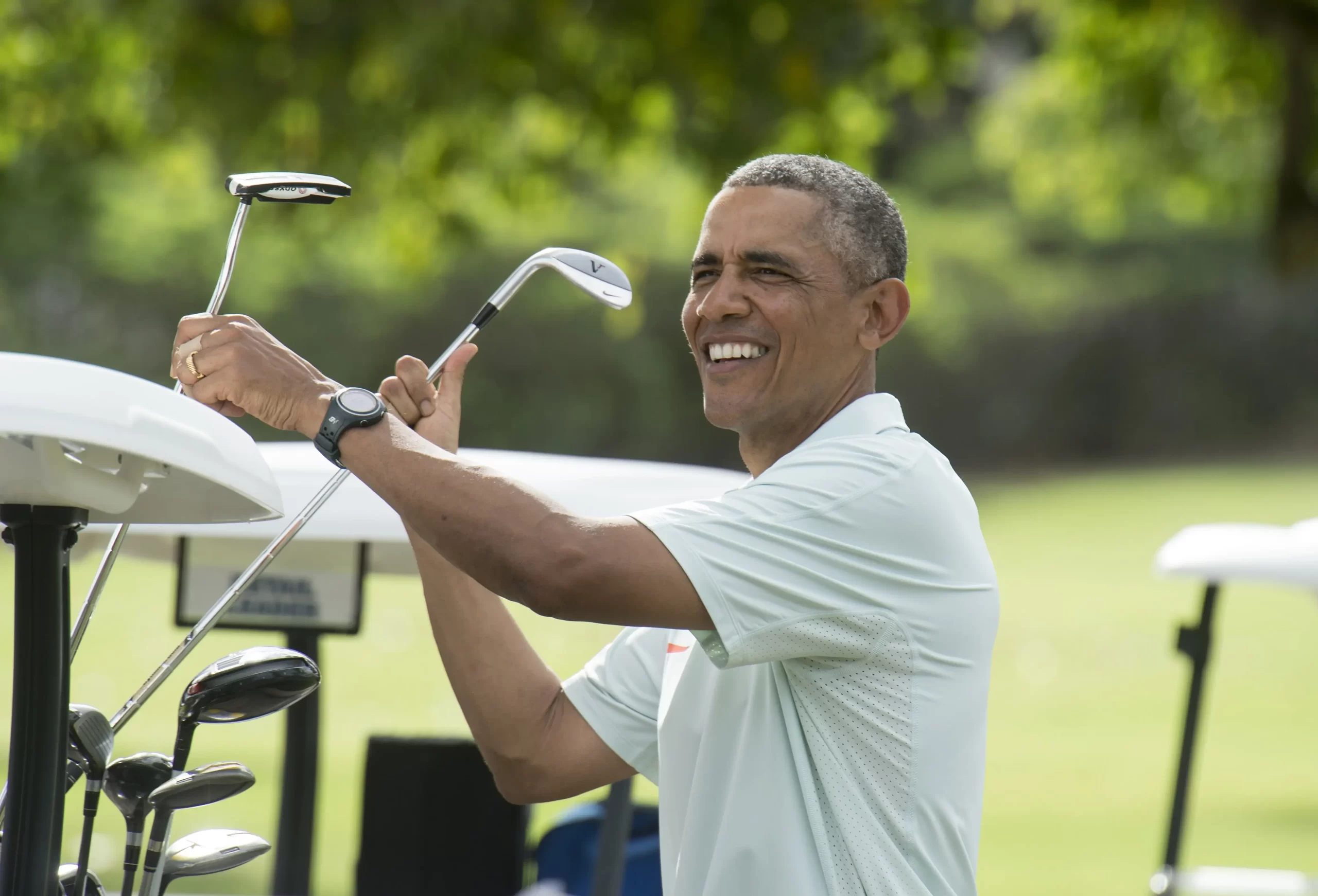 Obama wows ‘em at Oahu’s Olomana Golf Links